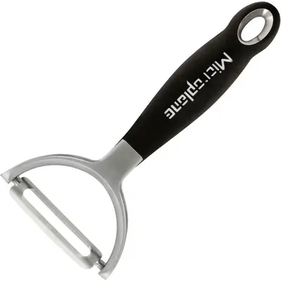 Microplane Škrabka Professional otočná příčná, černá