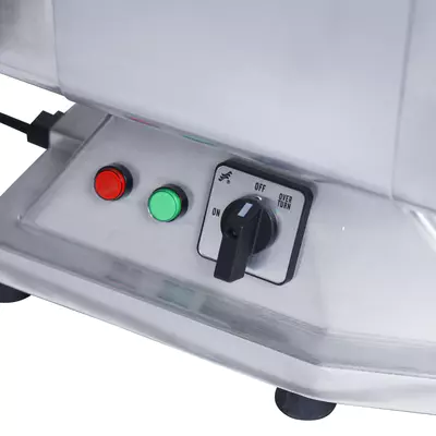 Řezačka masa M-12 (5)