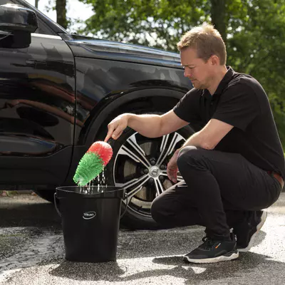 Vikan Kartáč AL na kola 425 mm měkký, černý 525652 (6)