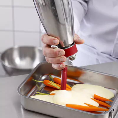 iSi Šlehačková láhev THERMO WHIP 0,50l (3)