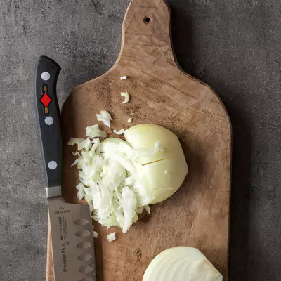 F. Dick Nůž Santoku kovaný 8144214K 14cm (3)