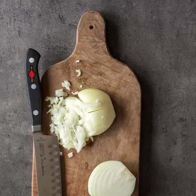F. Dick Nůž Santoku 8144218K 18 cm (4)