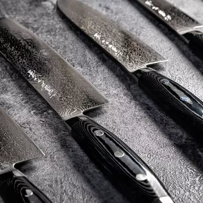 Yaxell Japan Nůž Gyuto RAN PLUS XL dranžírovací nůž 240 mm (5)