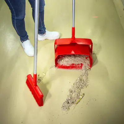 Vikan Sada uzavíratelná M lopatka a smeták 370mm zelená 56652 (5)