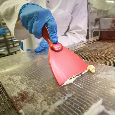 Vikan Špachtle detekovatelná 102mm modrá 40633 (2)