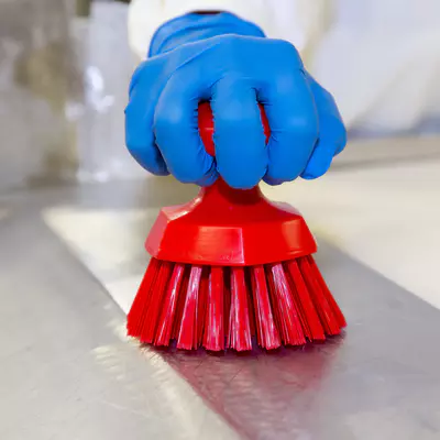 Vikan Kartáč ruční tvrdý kulatý - bílý (3)