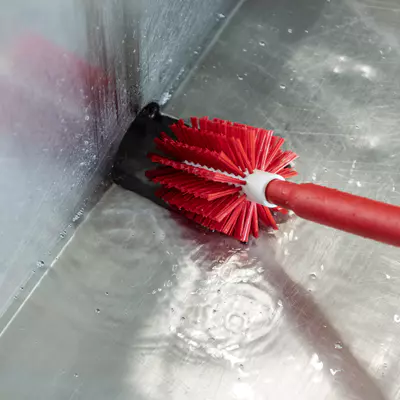 Vikan Kartáč na trubky střední k násadě Ø90mm - červený (5)