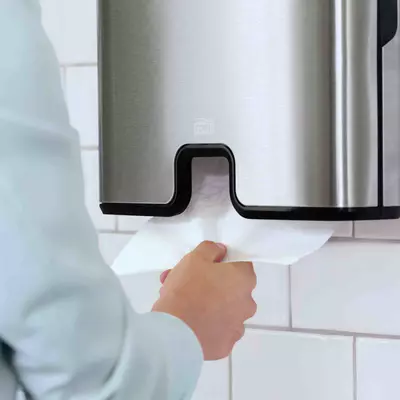 Tork Zásobník na papírové ručníky Multifold Xpress® (5)