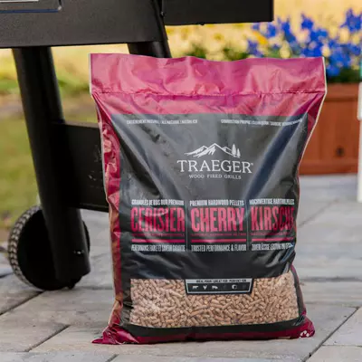 TRAEGER Dřevěné pelety FSC Třešeň 9kg (3)