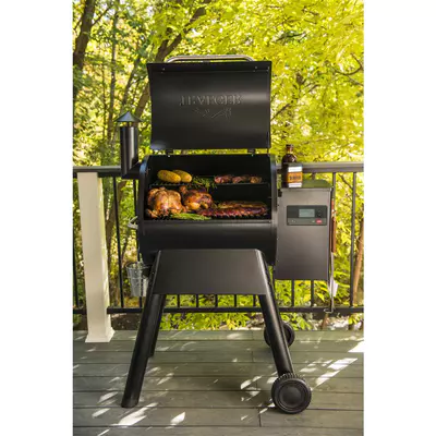 TRAEGER Gril na pelety PRO 575 černý (6)