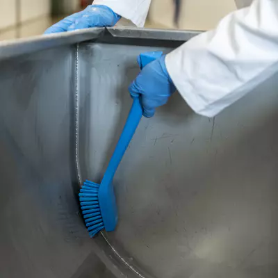 Vikan Kartáč uzký s dlouhou rukojeti, 420 mm, tvrdý, oranžový 41857 (5)