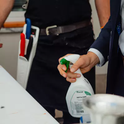 Kersia DEPTA DWR 750 ml bezoplachový prostředek (3)