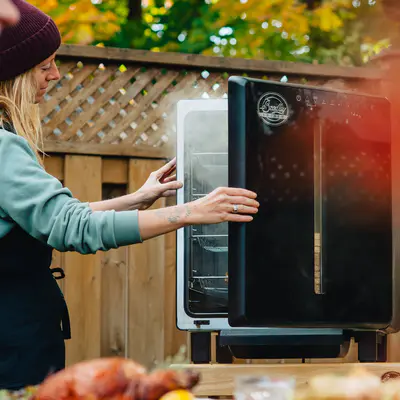 Bradley Smoker Udírna Raven 2025 (4)