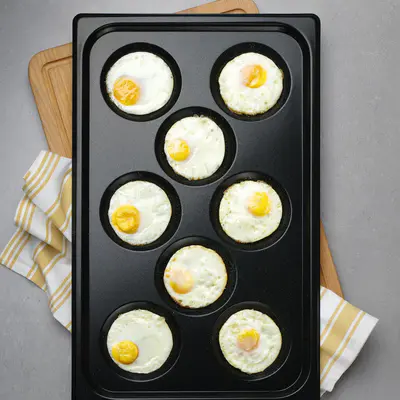 HENDI Podnos s nepřilnavým povrchem CONVECTOMAT EGGPLATE, HENDI, GN 1/1, Černá, 530x325x(H)26mm (5)