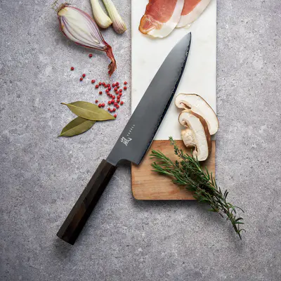 Yaxell Japan Nůž Gyuto HANA kuchařský 200 mm (6)