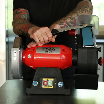 F. Dick Bruska pásová SM-130 (5)