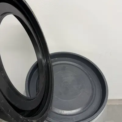 Sud šedý 180 l (4)