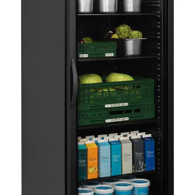 Tefcold Skříň chladicí  prosklené dveře UR600BG (4)