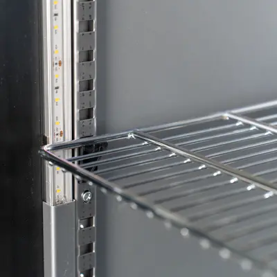 Tefcold Skříň chladicí premiová prosklené dveře SGD-300GE (6)