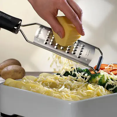 Microplane Set Gourmet struhadel 2ks se škrabkou (3)