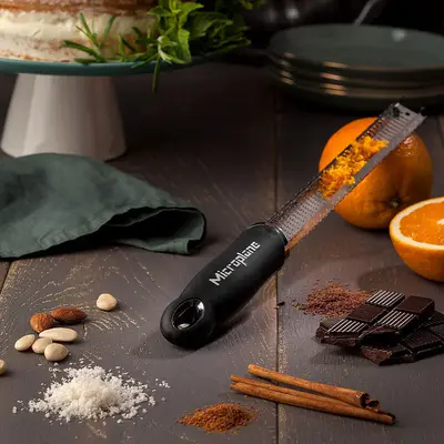 Microplane Set Gourmet struhadel 2ks se škrabkou (4)