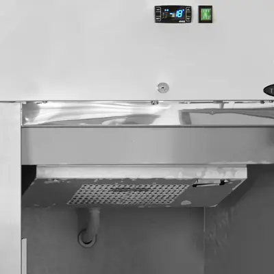 Tefcold Skříň mrazicí plné dveře GUF 140 (2)