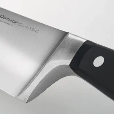 Wüsthof Nůž kuchyňský 23cm CLASSIC (2)