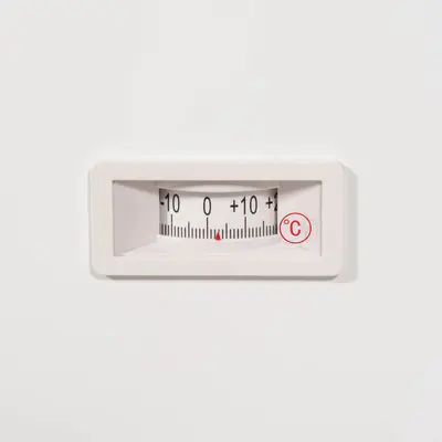 Tefcold Mraznička pultová  prosklené oblé víko IDB500-W1 (3)