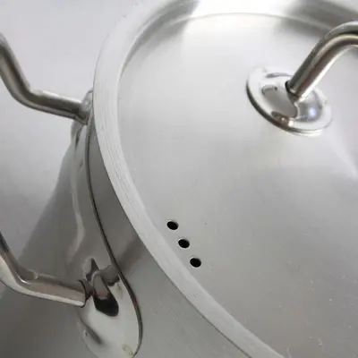 HENDI Hrnec vysoký s poklicí, Kitchen Line, 32L, ⌀360x(H)320mm (2)