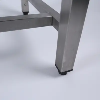 Stůl pracovní + police s deskou (4)