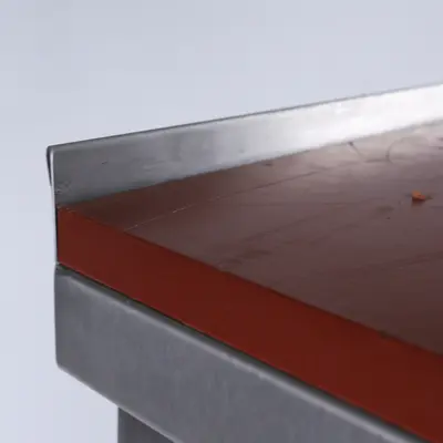 Stůl pracovní + police s deskou (5)