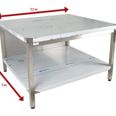 Stůl pracovní + Police (2)