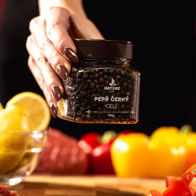Nature line Pepř černý celý 150g (3)