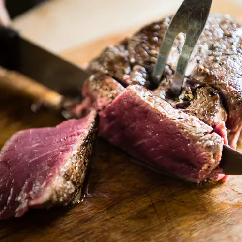 Masoprofit_blog_Jak připravit steak z ořechu_TH144780.jpg
